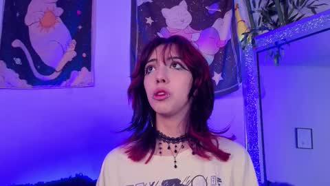 Snapshot of nyx_nayla chatting on 9, 11, 2025 online show from 9, 11, 2025