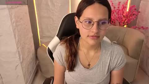 Online 800 to 1400 online show from 27, 9, 2025