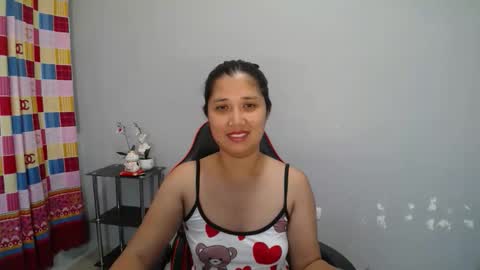 Snapshot of obsidian_r0se19 chatting on 5, 11, 2025 obsidian_r0se19 online show from 5, 11, 2025