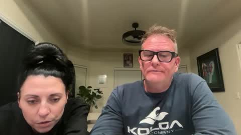 SimplyUs online show from 15, 10, 2025