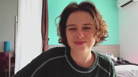 Snapshot of octopussy69x chatting on 4, 12, 2024 Evie online show from 4, 12, 2024