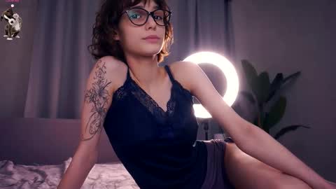 Thea online show from 26, 10, 2025