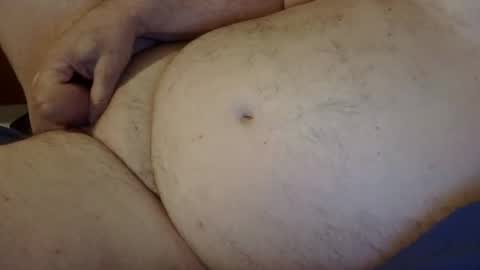 Snapshot of offsides10 chatting on 21, 9, 2025 WantsToTryACouple online show from 21, 9, 2025