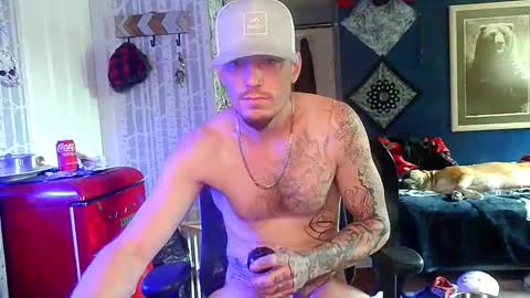 Snapshot of oh_you_know69 chatting on 11, 10, 2025 who dares toss me some tips lets have fun online show from 11, 10, 2025