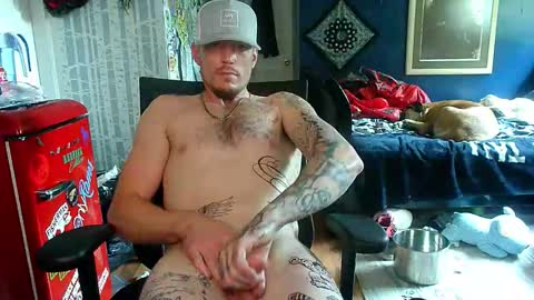 Snapshot of oh_you_know69 chatting on 12, 10, 2025 who dares toss me some tips lets have fun online show from 12, 10, 2025