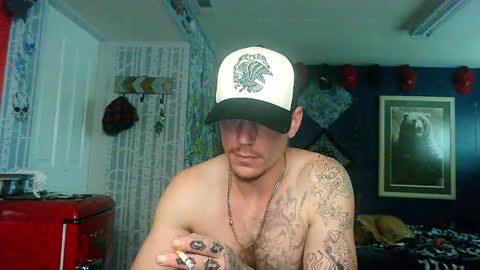 Snapshot of oh_you_know69 chatting on 28, 10, 2025 who dares toss me some tips lets have fun online show from 28, 10, 2025