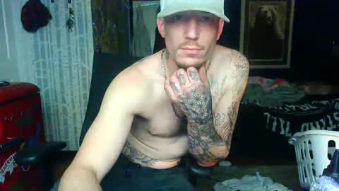 Snapshot of oh_you_know69 chatting on 19, 11, 2025 who dares toss me some tips lets have fun online show from 19, 11, 2025