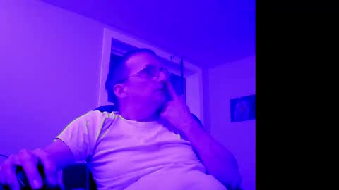 Snapshot of ohbitt chatting on 15, 11, 2025 ohbitt online show from 15, 11, 2025