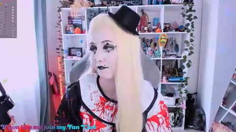 Clementine  Clem  online show from 31, 10, 2025