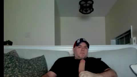 Snapshot of ohhhbillyyy chatting on 28, 10, 2025 Billy Bear online show from 28, 10, 2025