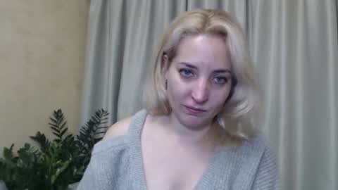 Snapshot of ohsweetiren chatting on 14, 12, 2024 Iren online show from 14, 12, 2024