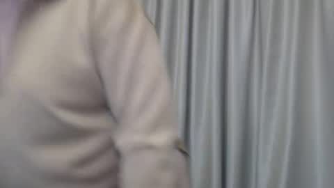 Snapshot of ohsweetiren chatting on 19, 12, 2024 Iren online show from 19, 12, 2024