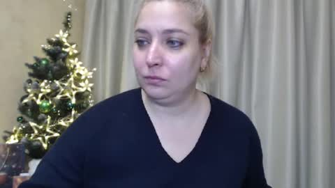 Snapshot of ohsweetiren chatting on 20, 12, 2024 Iren online show from 20, 12, 2024