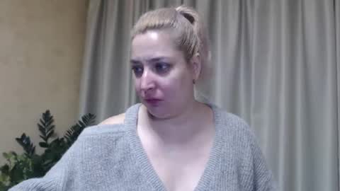 Snapshot of ohsweetiren chatting on 31, 1, 2025 Iren online show from 31, 1, 2025