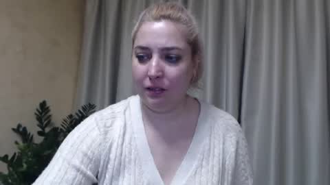 Snapshot of ohsweetiren chatting on 12, 2, 2025 Iren online show from 12, 2, 2025