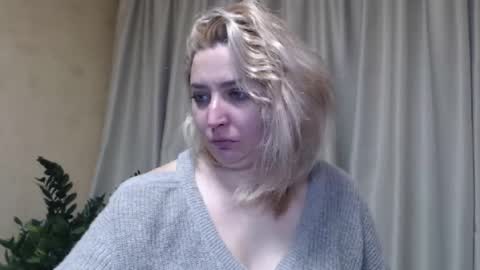 Snapshot of ohsweetiren chatting on 25, 2, 2025 Iren online show from 25, 2, 2025