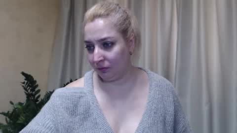 Snapshot of ohsweetiren chatting on 6, 3, 2025 Iren online show from 6, 3, 2025