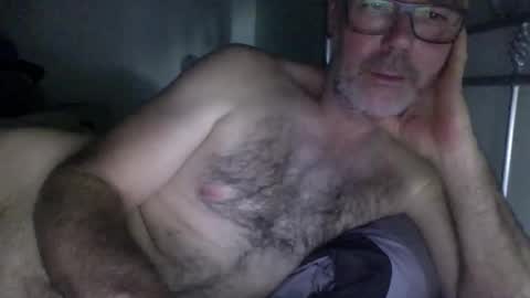 Snapshot of oiledcouple1 chatting on 9, 9, 2025 oiledcouple1 online show from 9, 9, 2025