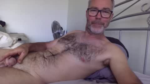 Snapshot of oiledcouple1 chatting on 13, 9, 2025 oiledcouple1 online show from 13, 9, 2025
