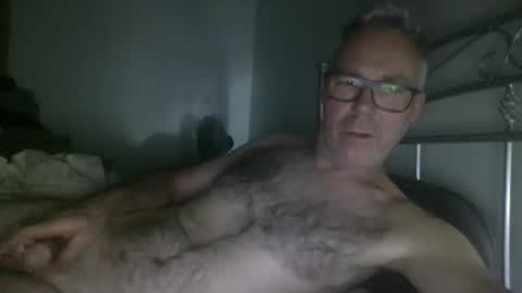 Snapshot of oiledcouple1 chatting on 26, 9, 2025 oiledcouple1 online show from 26, 9, 2025