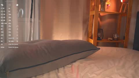 Henrietta or Rita online show from 30, 10, 2025