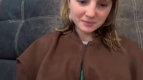 Oktavia7777 online show from 4, 3, 2026