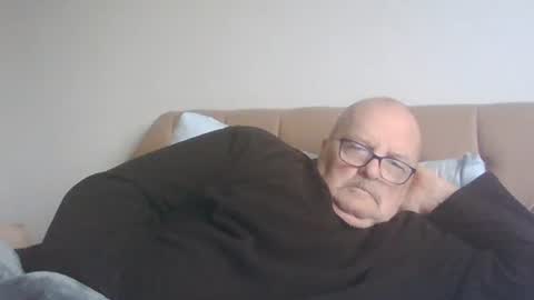 Snapshot of old_fkr chatting on 11, 12, 2024 old_fkr online show from 11, 12, 2024