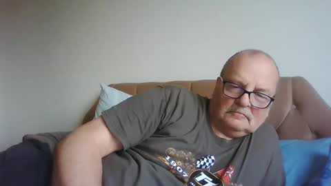 Snapshot of old_fkr chatting on 24, 12, 2024 old_fkr online show from 24, 12, 2024