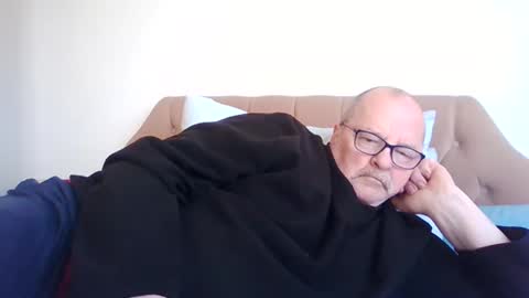 Snapshot of old_fkr chatting on 2, 2, 2025 old_fkr online show from 2, 2, 2025