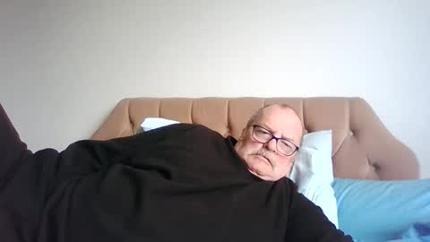 Snapshot of old_fkr chatting on 5, 3, 2025 old_fkr online show from 5, 3, 2025