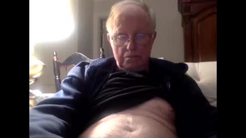 Snapshot of oldasthehills chatting on 23, 10, 2025 oldasthehills online show from 23, 10, 2025