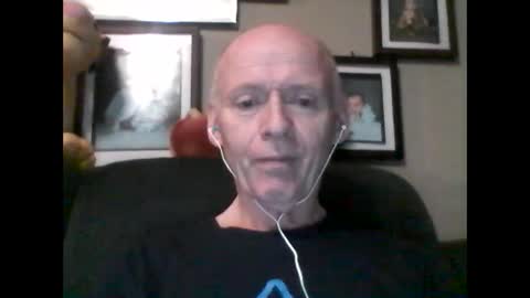 oldbuthorny62 online show from 31, 1, 2025