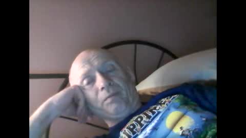 oldbuthorny62 online show from 7, 2, 2025