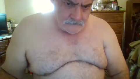 Snapshot of oldcockforyngladies chatting on 16, 11, 2025 oldcockforyngladies online show from 16, 11, 2025