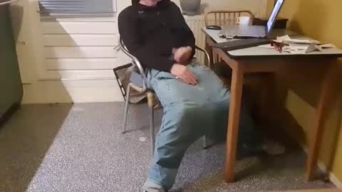 Snapshot of oldersagger chatting on 12, 1, 2025 oldersagger online show from 12, 1, 2025