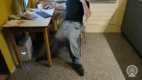 Snapshot of oldersagger chatting on 30, 10, 2025 oldersagger online show from 30, 10, 2025