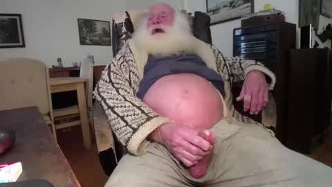 oldfucker9 online show from 1, 12, 2025