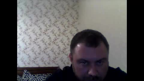 Snapshot of olegvvvvv chatting on 17, 10, 2025 olegvvvvv online show from 17, 10, 2025