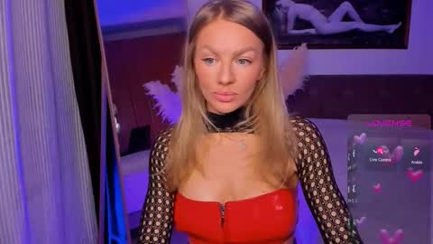 oliva_candy online show from 11, 3, 2026
