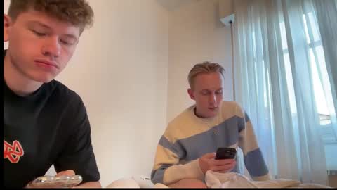 Oliver and Thomas online show from 15, 10, 2025