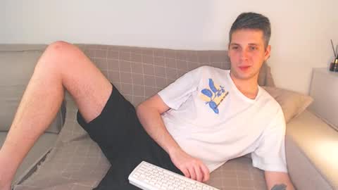 Oliver online show from 22, 12, 2024