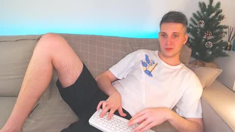 Oliver online show from 12, 1, 2025