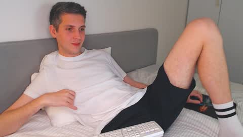 Oliver online show from 5, 11, 2025