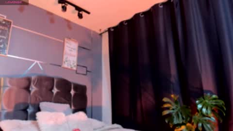 oliver mr  online show from 28, 11, 2025