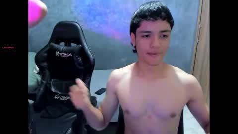 oliver_mrgn online show from 8, 9, 2025