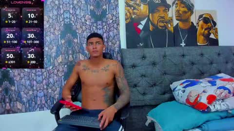 Snapshot of oliver_smith_2 chatting on 2, 2, 2025 oliver_smith_2 online show from 2, 2, 2025