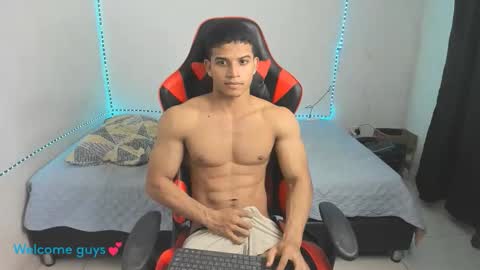 oliver thompsson online show from 4, 12, 2025