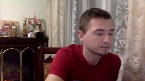 Snapshot of oliverlucky chatting on 10, 10, 2025 CryotoneX online show from 10, 10, 2025