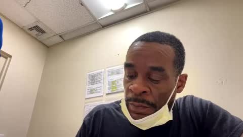 Snapshot of olivertwist73 chatting on 1, 1, 2025 olivertwist73 online show from 1, 1, 2025