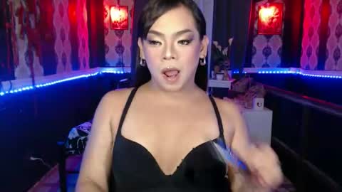 OLIVIA online show from 13, 10, 2025